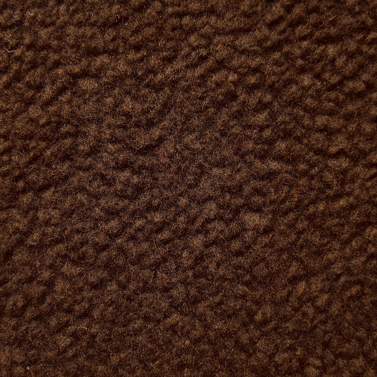 Piel de cordero – Felpa sintética (marrón oscuro)